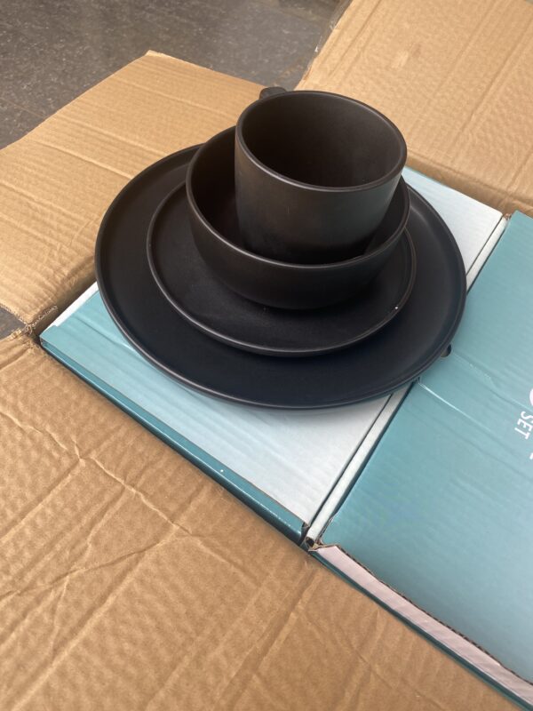 All black 16 pcs dinner set stone ware
