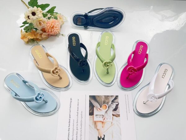 Gucci jelly slippers