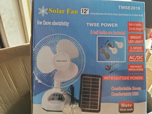 TW SAVE ELECTRICITY FAN WOTH SOLAR PANEL AND 2 BULBS