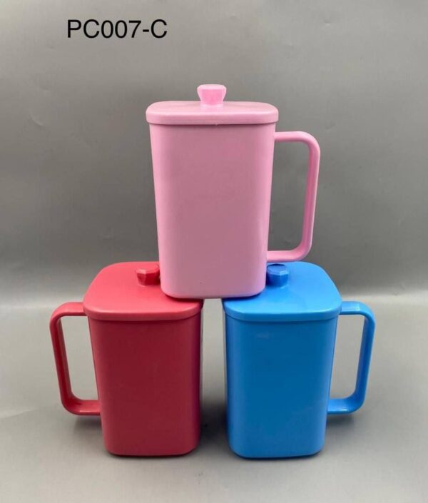 Smp Plastic cup with cover 1