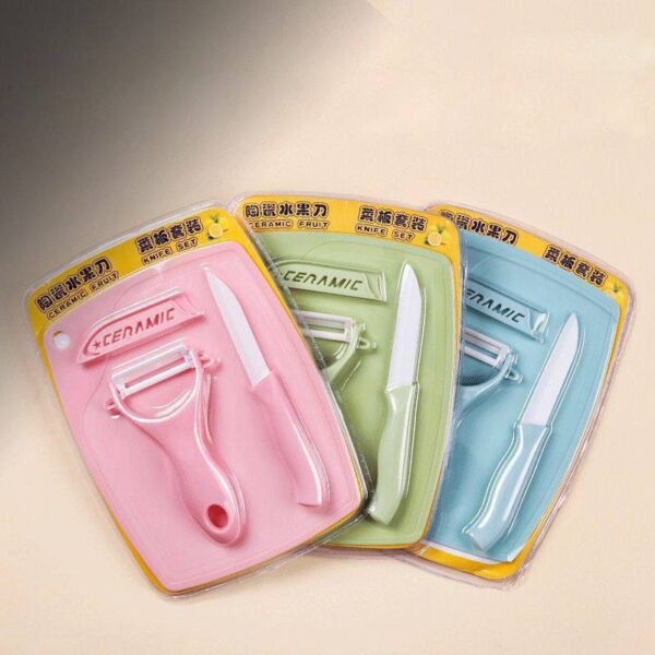 Mini chopping board, knife and piller