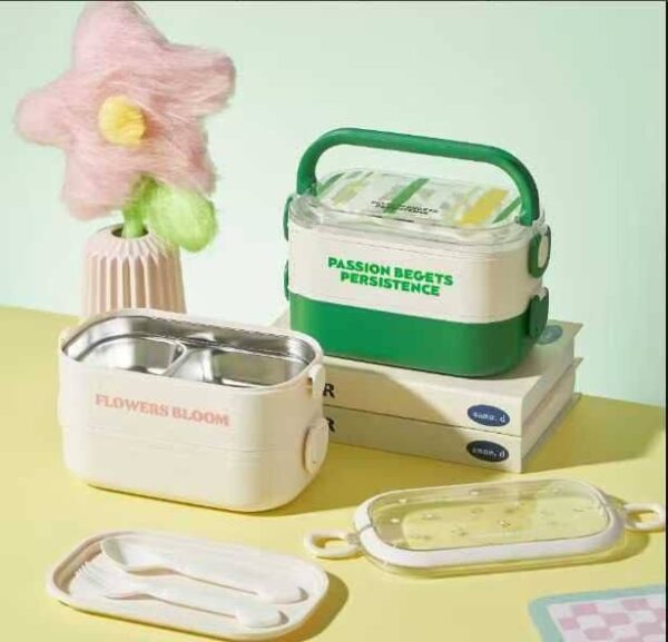 Double layer lunch box with cutlery