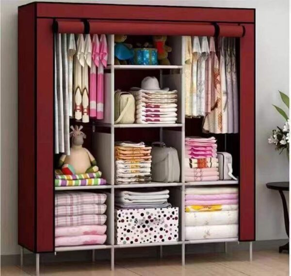 Mobile wardrobe