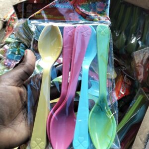 Kid eating spoon (12pcs in a pack)